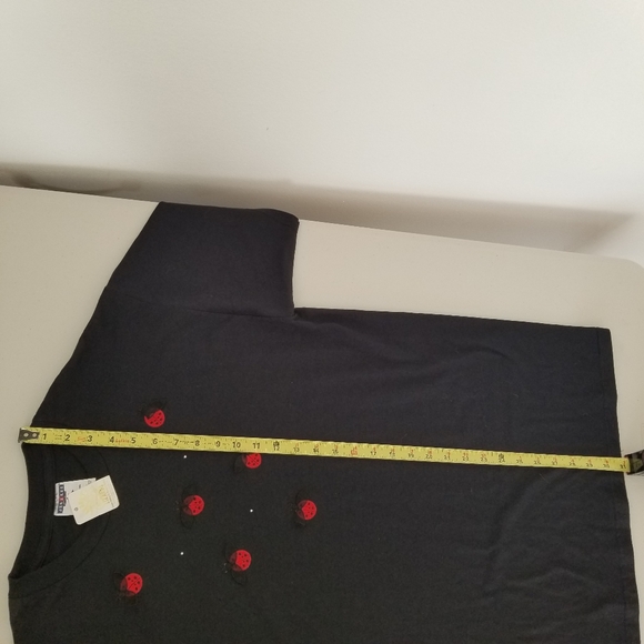Vintage Black Ladybug T-shirt Size Large - Picture 12 of 12